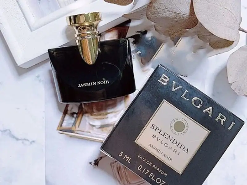 Bvlgari Splendida Jasmin Noir Eau de Parfum thu hút bởi mùi tinh tế và quyến rũ