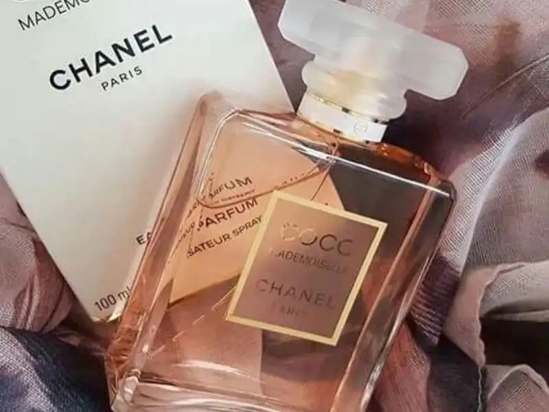 Chanel Coco Mademoiselle mang hương thơm của những loài hoa