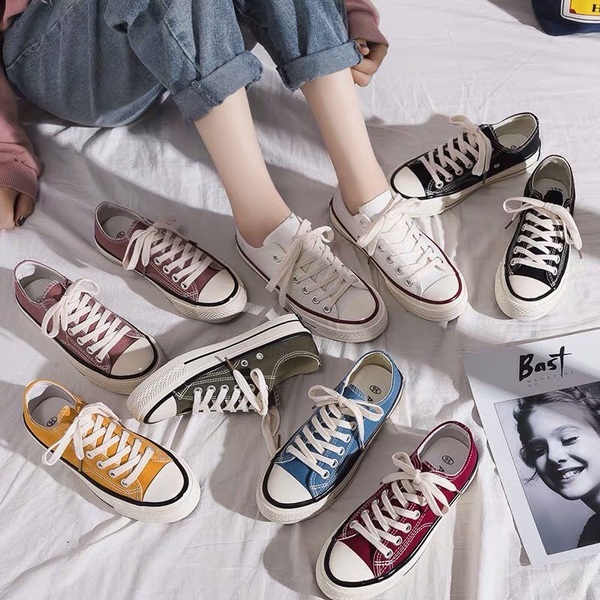 Converse là một hãng giày cao cấp sử dụng chủ yếu vải bố canvas để may giày.