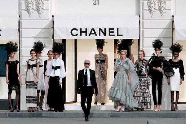 Karl Lagerfeld - Người kế vị Coco Chanel xuất sắc 