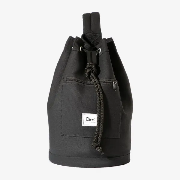 Túi Sailor Bag có thiết kế đặc biệt như một chiếc túi rút mới lạ