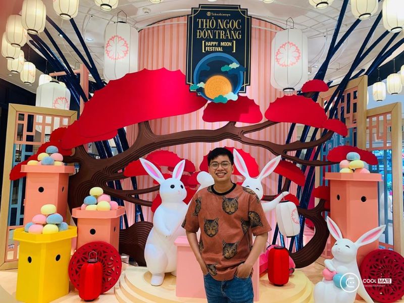 Takashimaya là địa điểm đi chơi trung thu ở Sài Gòn được giới trẻ yêu thích