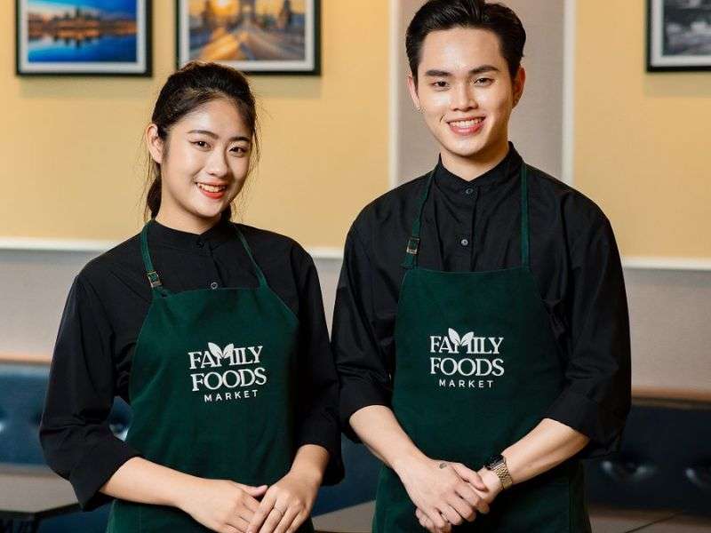 đồng phục lễ tân