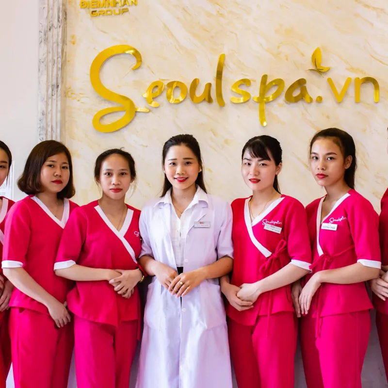 Đồng phục quản lý spa Seoul 