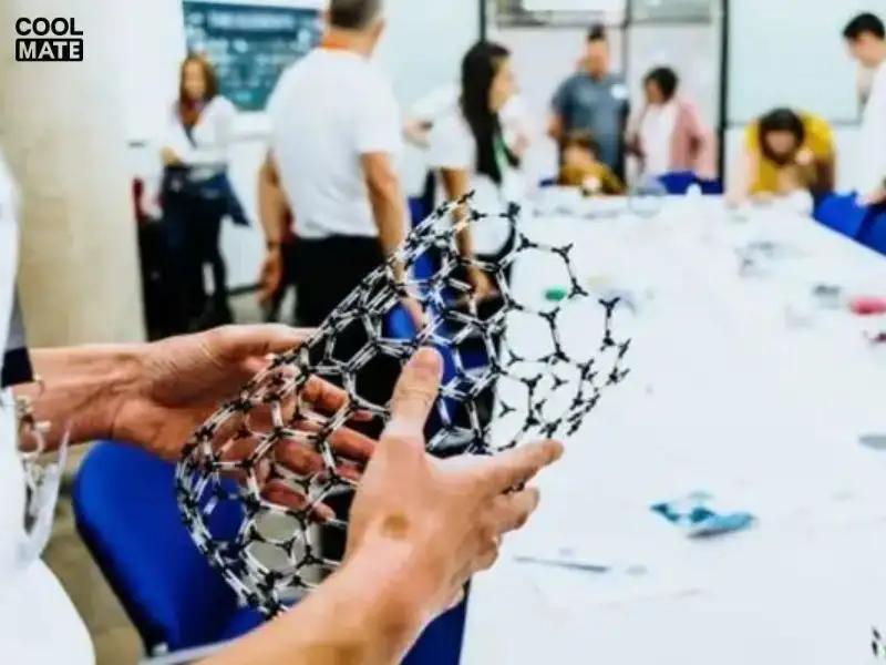 Graphene là một dạng thù hình của carbon