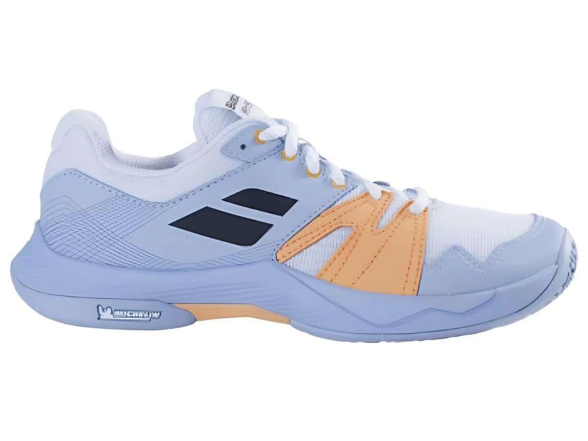 Giày Babolat Shadow Team với mức giá phù hợp với sinh viên