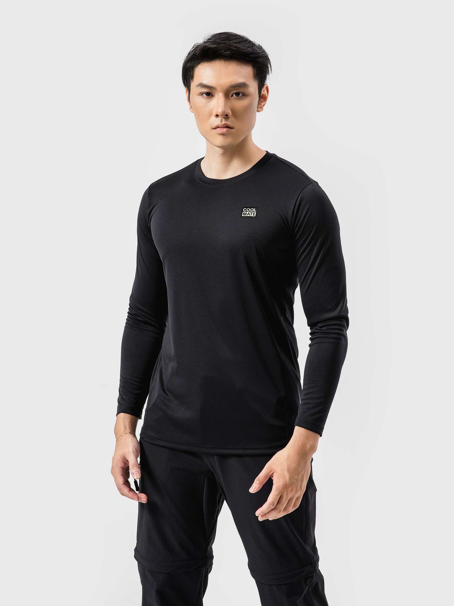 Áo Dài Tay Thể Thao Slim Fit