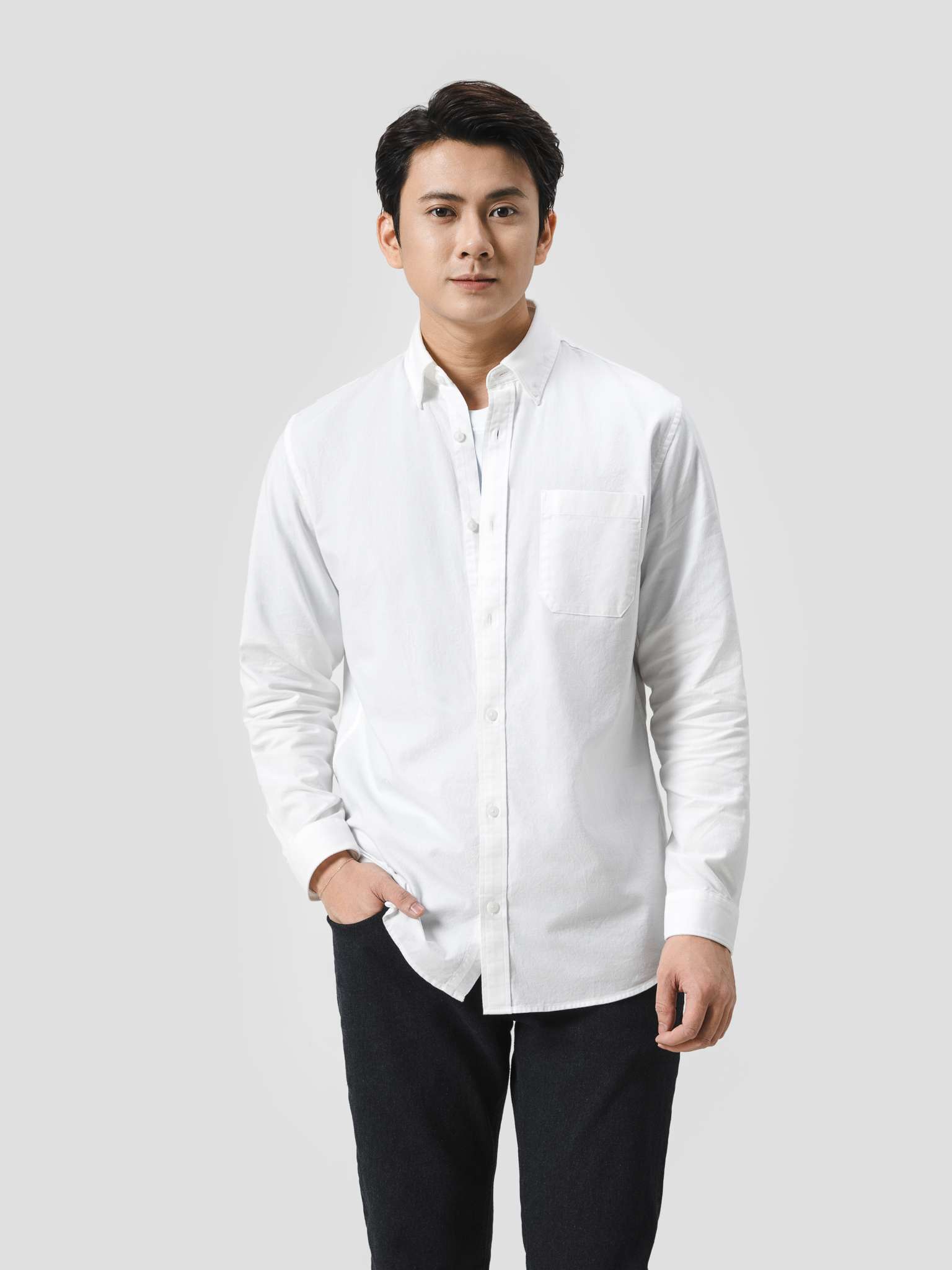 Áo Sơ Mi Dài Tay Essentials Cotton