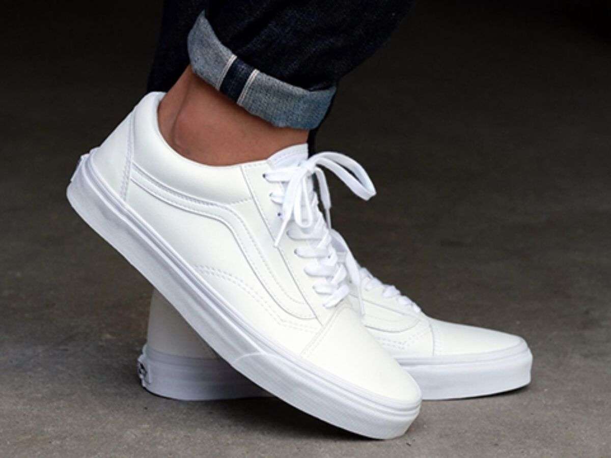 Giày Sneaker trắng 