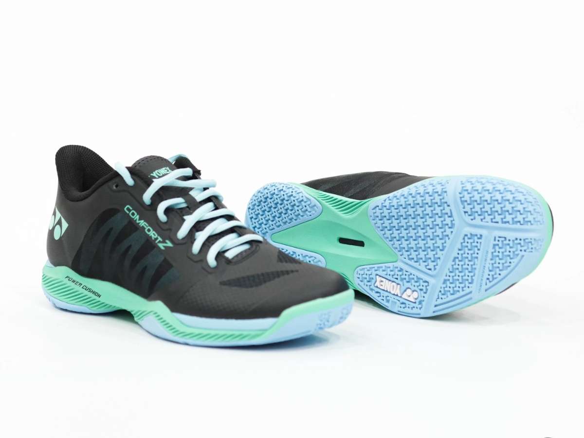 Giày Yonex Comfort Z3 Wide được ứng dụng nhiều ưu điểm cho bàn chân bè 