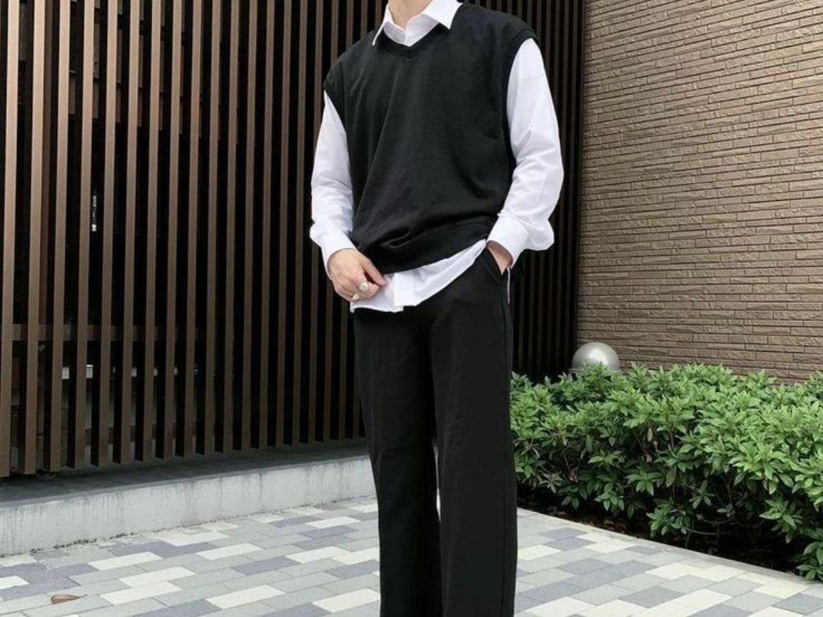 Phối đồ layer cực chất với gile len và áo sơ mi 