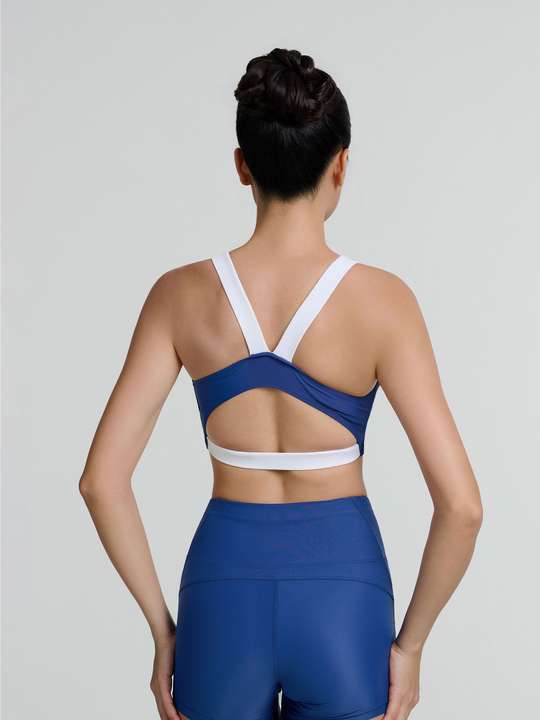 Áo bra bơi nữ Coolmate Cutline - undefined