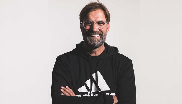 Đại sứ thương hiệu toàn cầu chính thức của Adidas là huấn luyện viên Jürgen Klopp