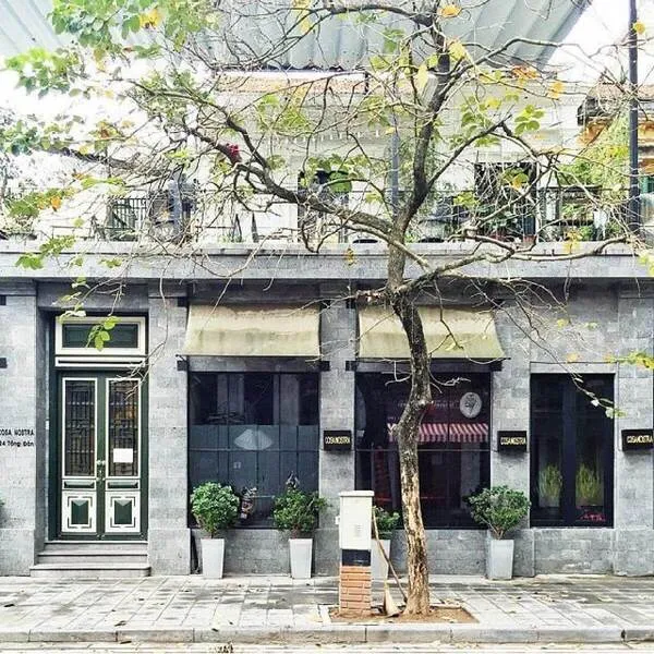 Cosa Nostra: Quán cafe view đẹp Hà Nội mang nét cổ điển và đương đại