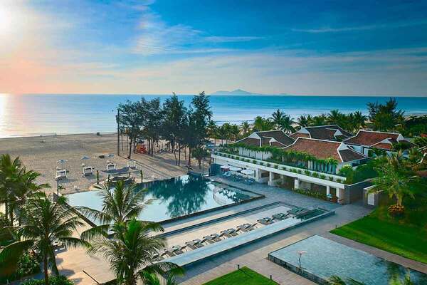 Đà Nẵng có nhiều resort và khách sạn ven biển đẹp