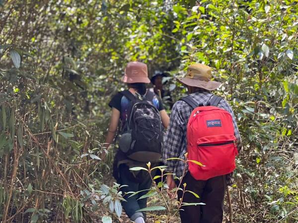 Kinh nghiệm trekking - Xử lý tình huống khi đi lạc trong rừng