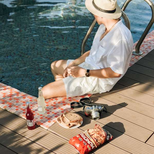 Thời trang du lịch: Những phụ kiện nên có và những trang phục nên tránh
