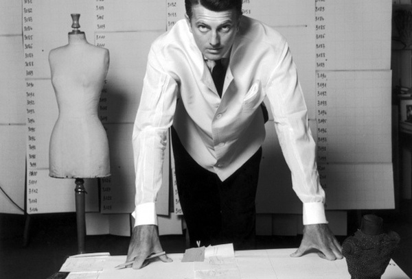 Hubert de Givenchy - nhà sáng lập thương hiệu Givenchy.