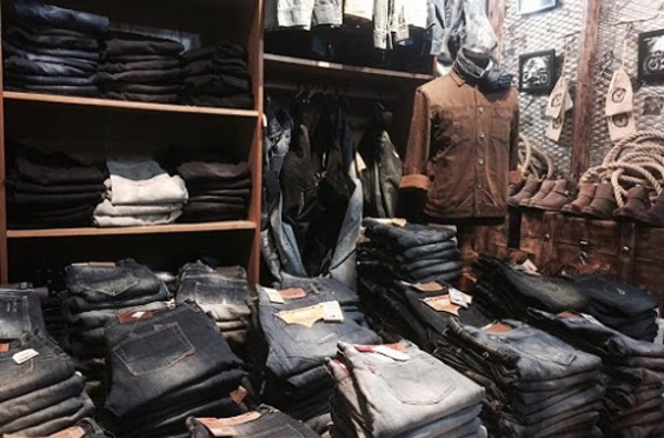 Shop bán áo khoác jean nam đẹp ở TPHCM
