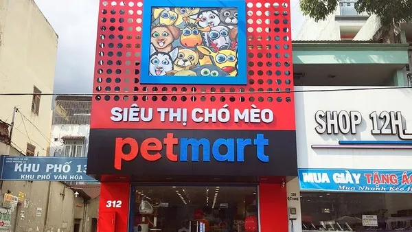 Pet Mart - cửa hàng đồ chơi thú cưng