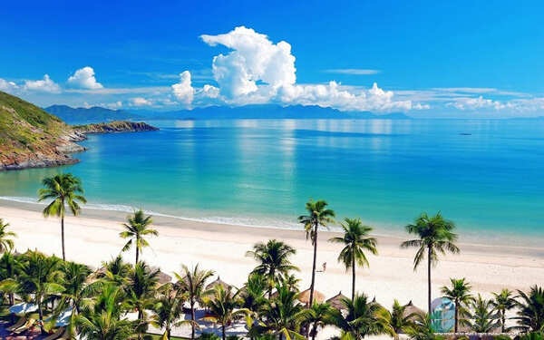 Bãi biển Mỹ Khê - du lịch Đà Nẵng Tết Nguyên Đán 2022