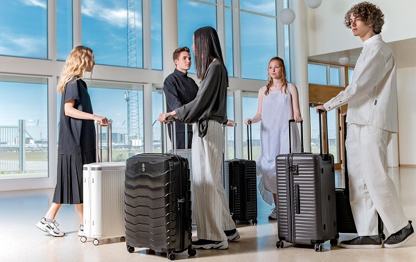 kinh nghiệm chọn mua vali du lịch dịp tết 2022