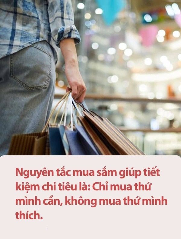 Tiết kiệm tiền lương- chỉ mua sắm những thứ mình cần