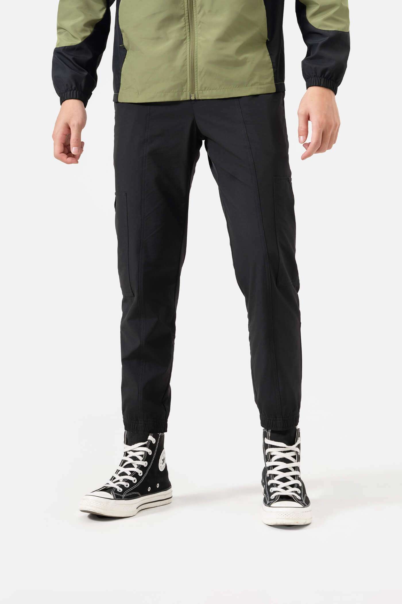 Quần Jogger Nam UT đa năng - undefined