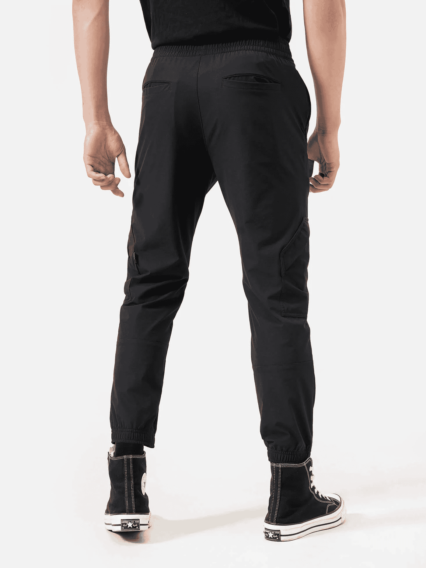 Quần Jogger Nam UT đa năng - undefined