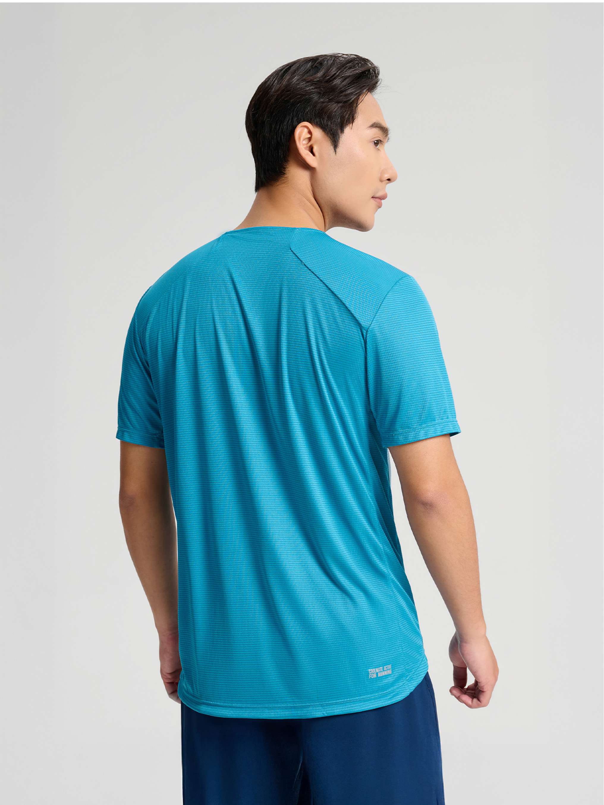 Áo thun chạy bộ nam Essentials - undefined