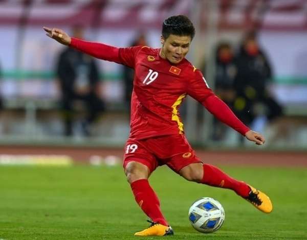 Tiền vệ Nguyễn Quang Hải - quả bóng bạc Việt Nam 2021