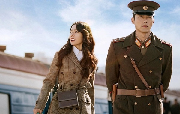 “Crash Landing on You” trở thành một trong những bộ phim truyền hình Hàn Quốc hay nhất năm 2020