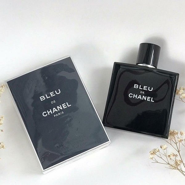 Nước hoa gợi cảm cho nam Chanel Bleu EDT có thiết kế sang trọng và huyền bí