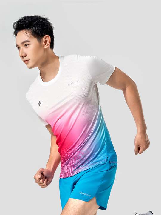 Tshirt chạy bộ AirRush Gradient - undefined