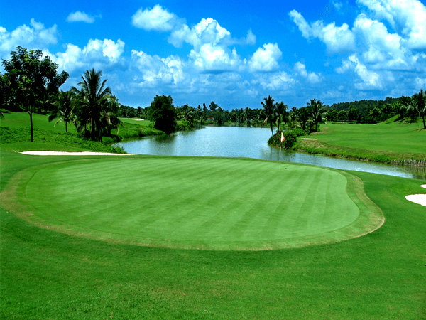 Không gian bình yên của sân golf Đồng Nai