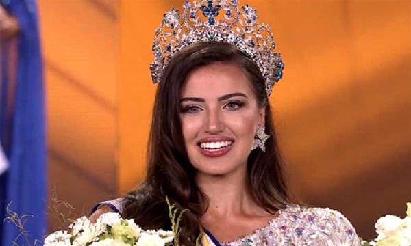 Người đẹp giành chiến thắng cuộc thi Miss Supranational
