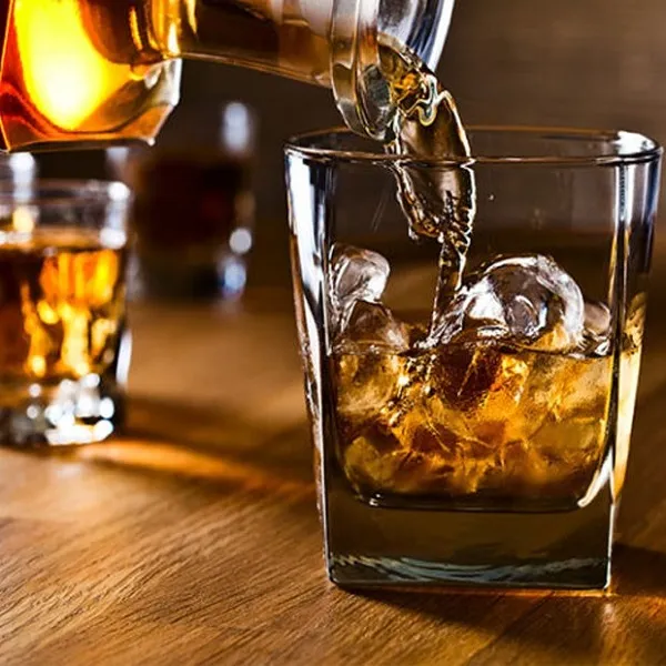 Cách thưởng thức rượu Whisky đúng điệu sẽ làm tăng hương vị của rượu