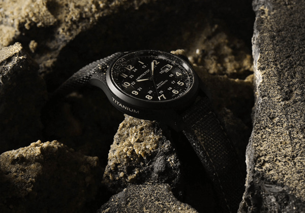 Đồng hồ Titanium có nhiều đặc tính ưu việt, được nhiều người yêu thích và lựa chọn