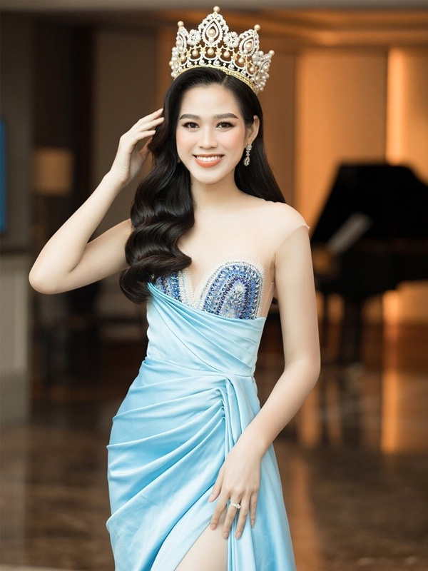 Hoa hậu Việt Nam lên đường dự thi Miss World sau một năm đăng quang