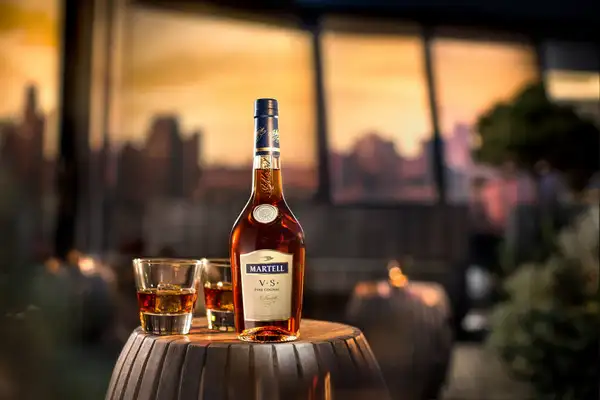 Rượu Cognac và Whisky là gì? Có sự khác nhau nào giữa 2 loại rượu?