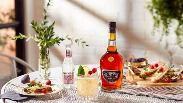 Rượu Cognac và Whisky là gì? Có sự khác nhau nào giữa 2 loại rượu?