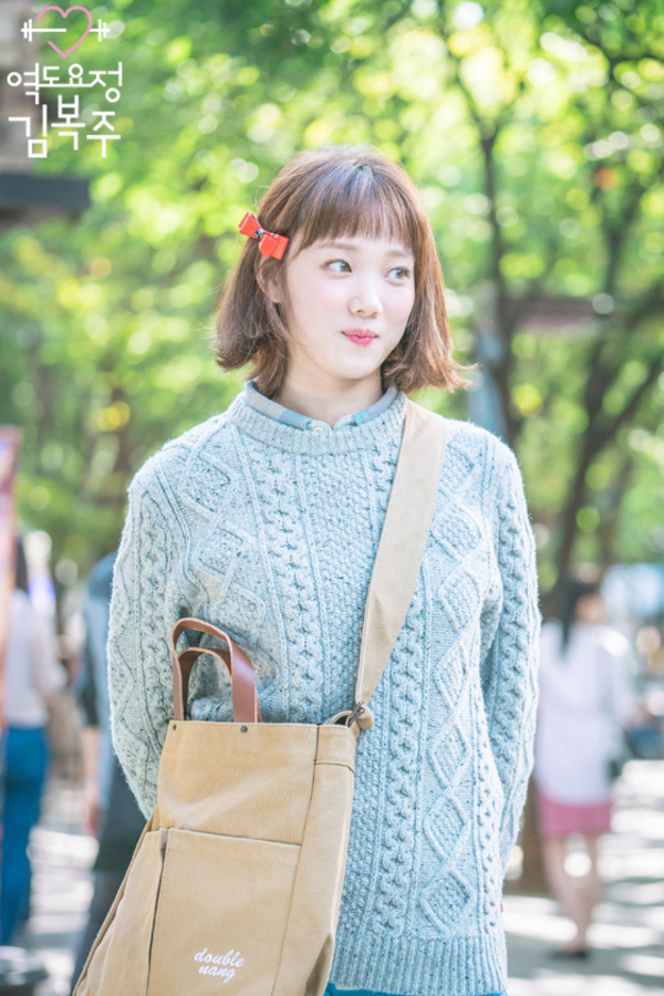 phong cách swag của Kim Bok Joo trong phim Cô nàng cử tạ