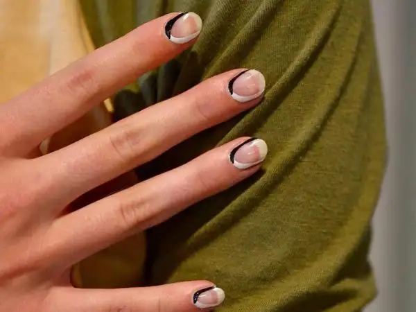 Guys That Nail It - tên tiệm nail đầu tiên