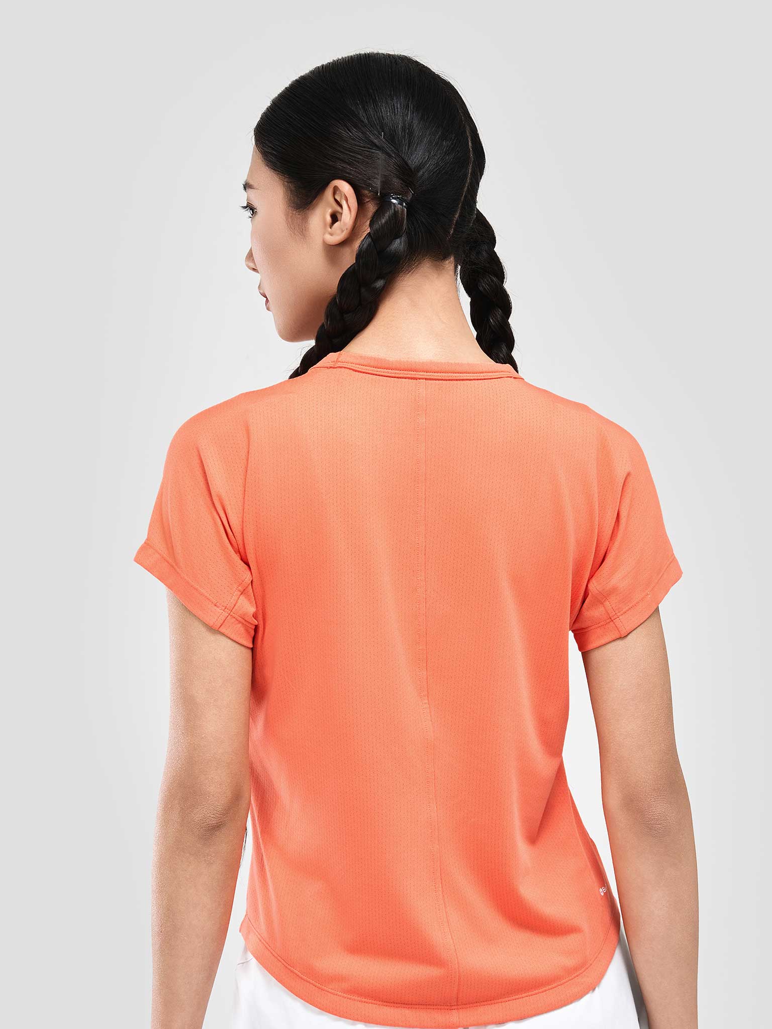 Áo thể thao nữ co giãn Slim Tee - undefined