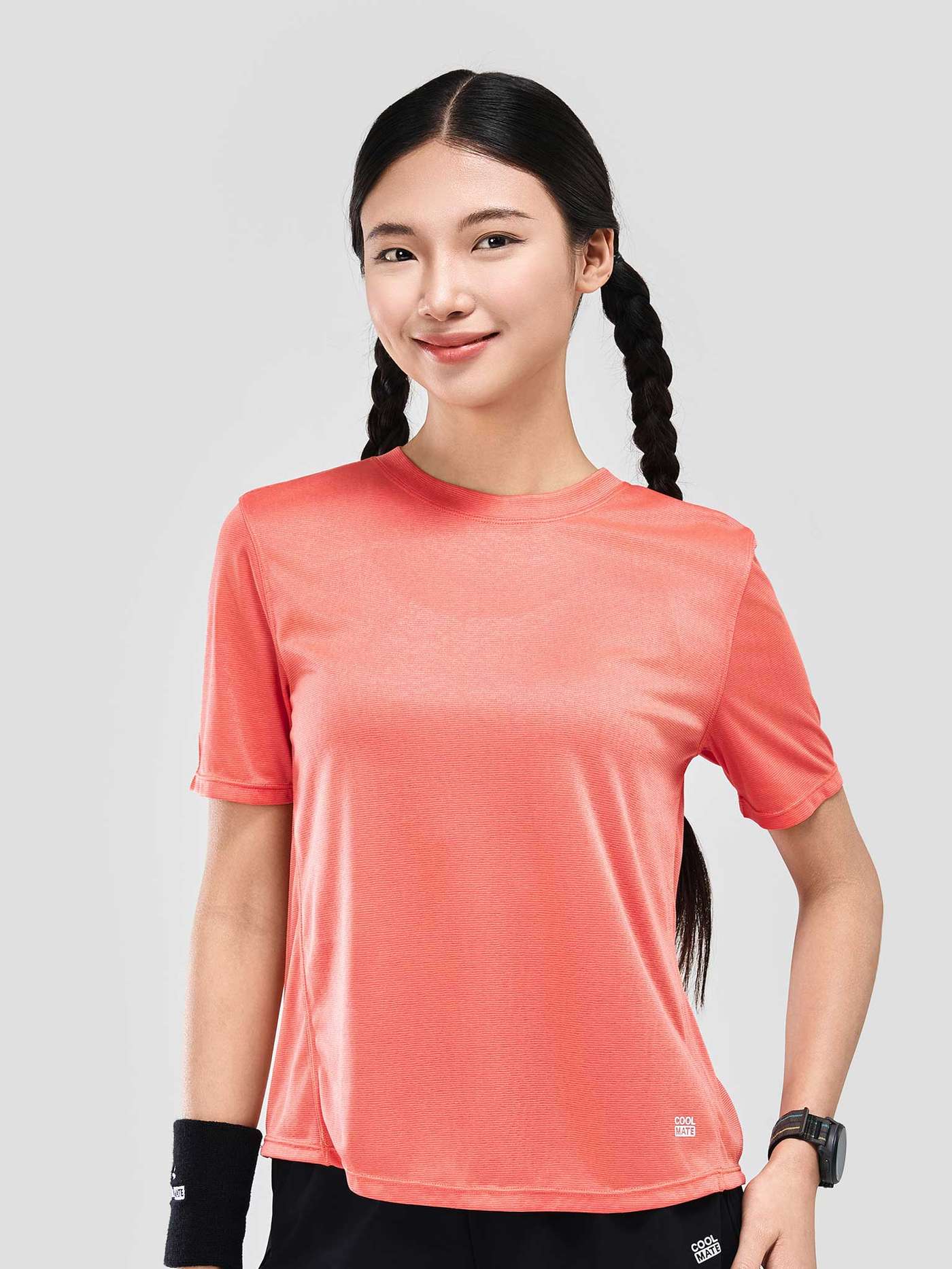 Áo thể thao nữ Lightweight Tee - undefined