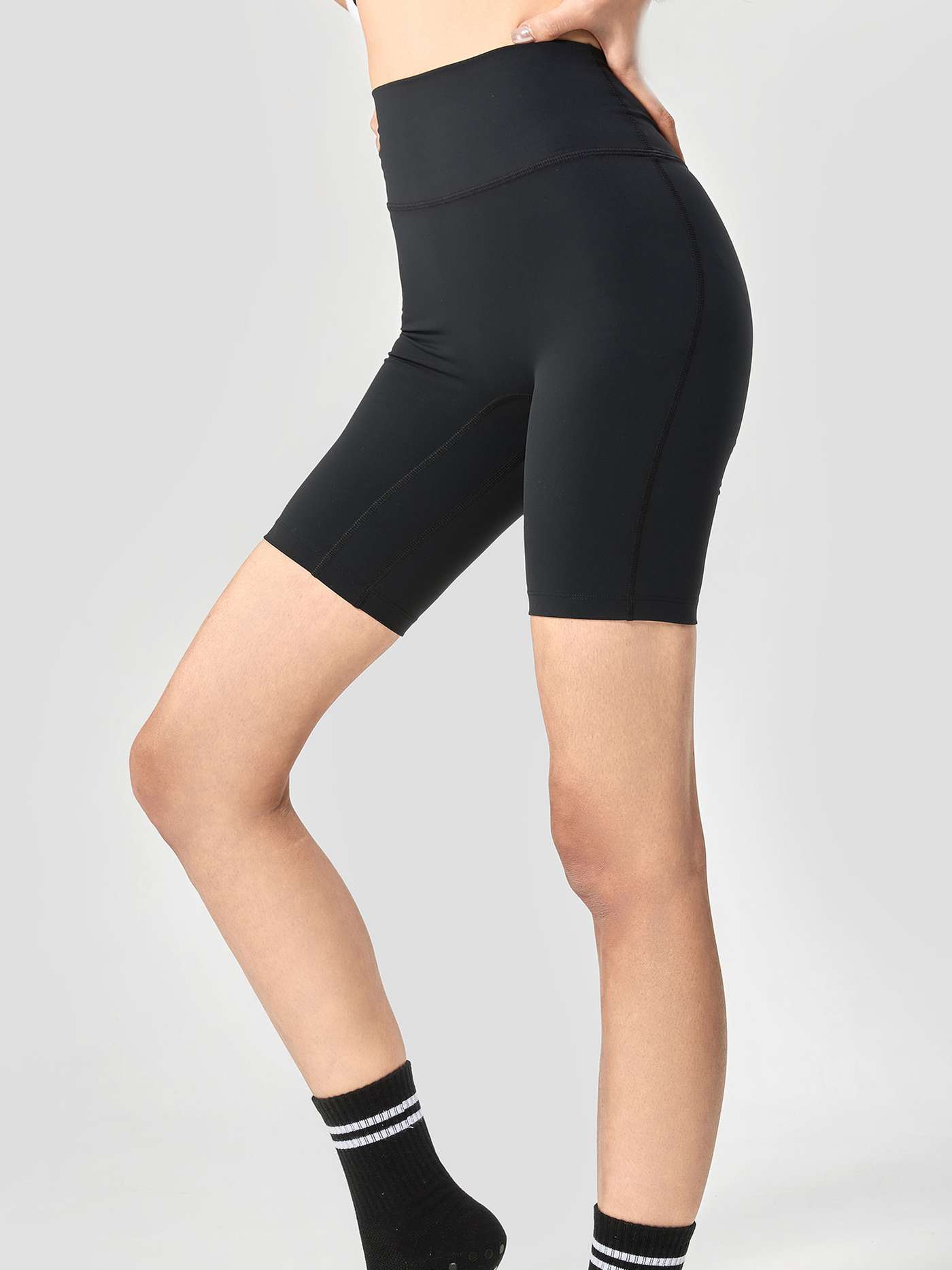 Quần Biker Shorts nữ 8 Inch CoolFlex Light Support - undefined