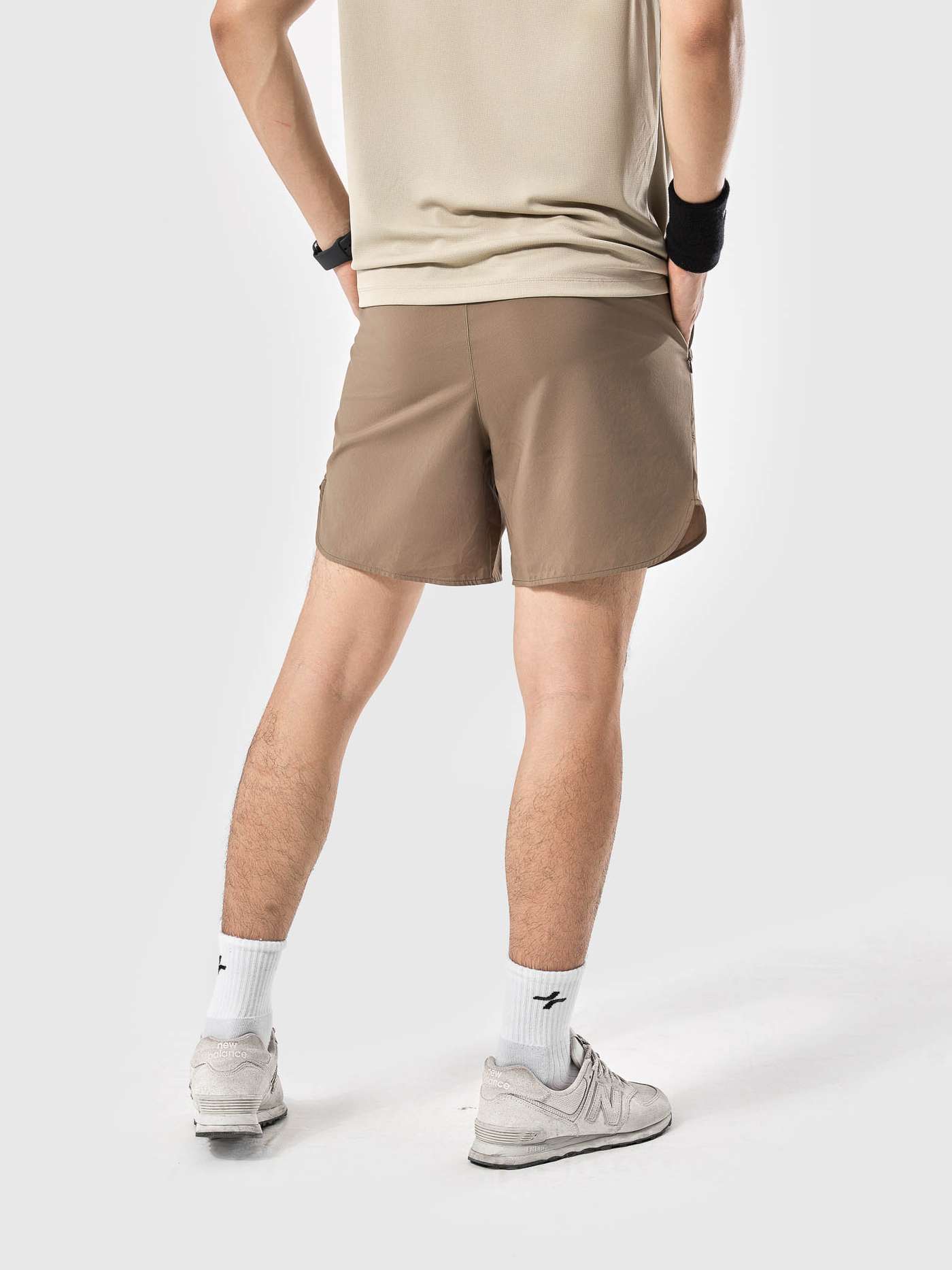 Shorts thể thao nam 6inch túi zipped - undefined