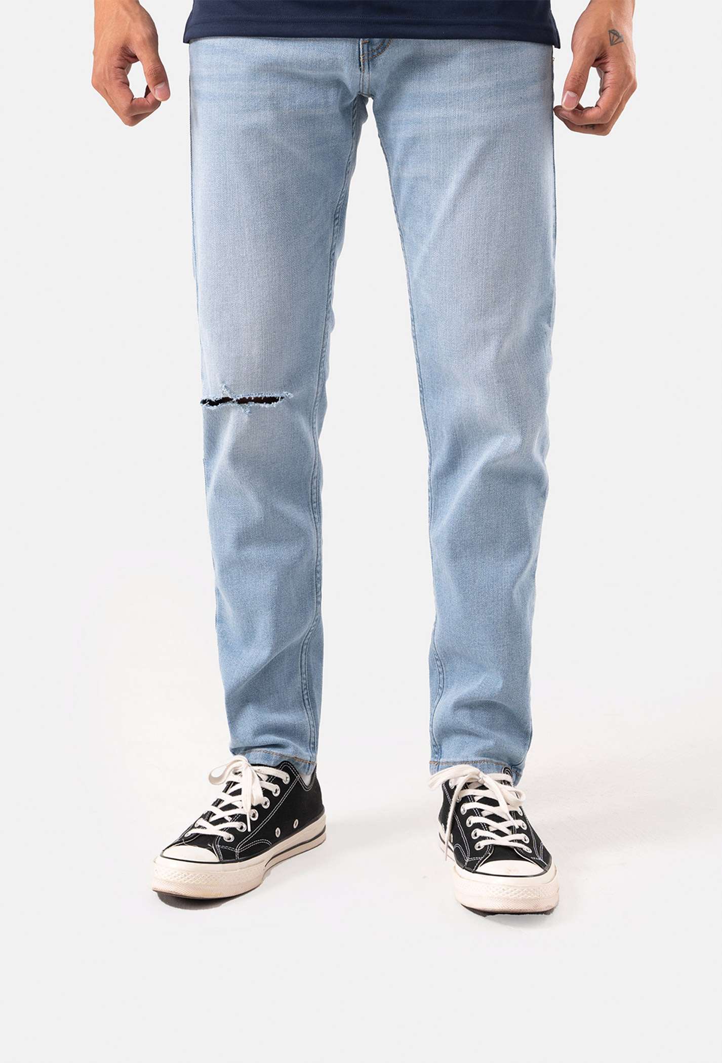 Quần Jeans Basic Slimfit - undefined