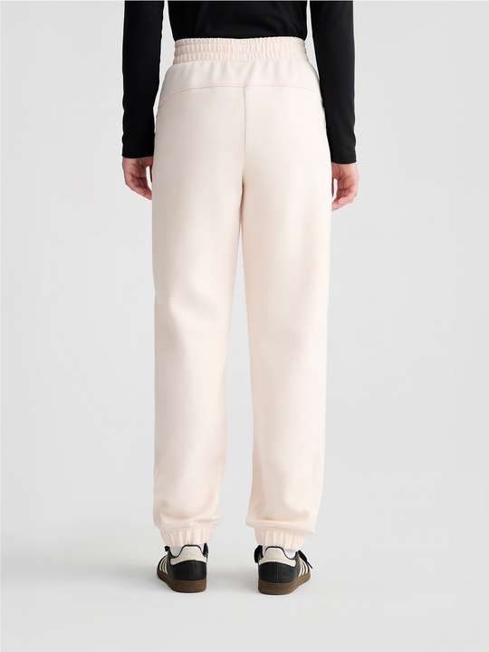 Quần jogger thể thao nữ Studio Pants - undefined
