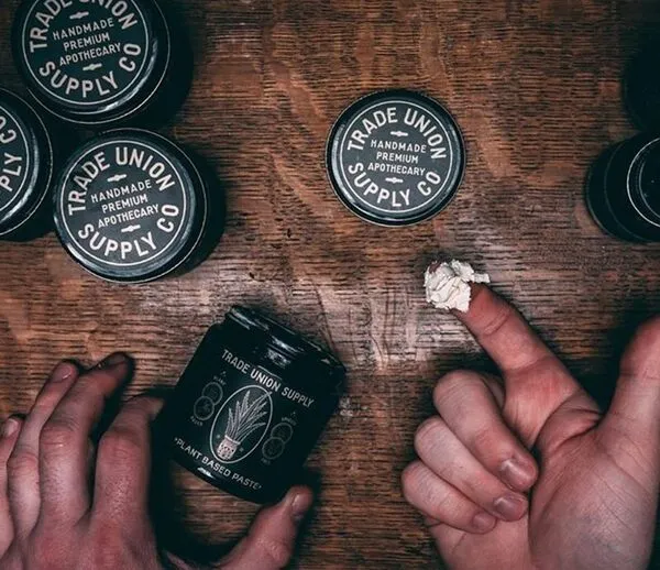 Cách sử dụng Clay Pomade